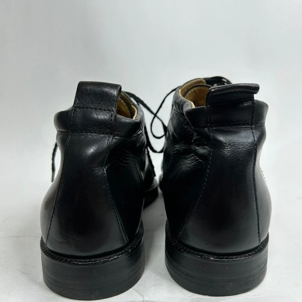 Kenneth Cole Mens Black Leather Apron Toe Chukka Boots Made in Italy 8735 10.5
